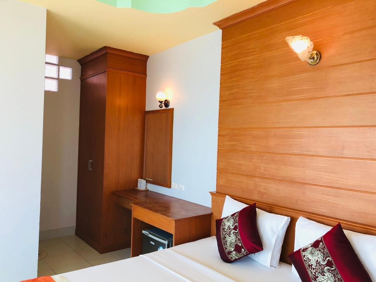 Sunsea Resort Baan Khai Exterior photo