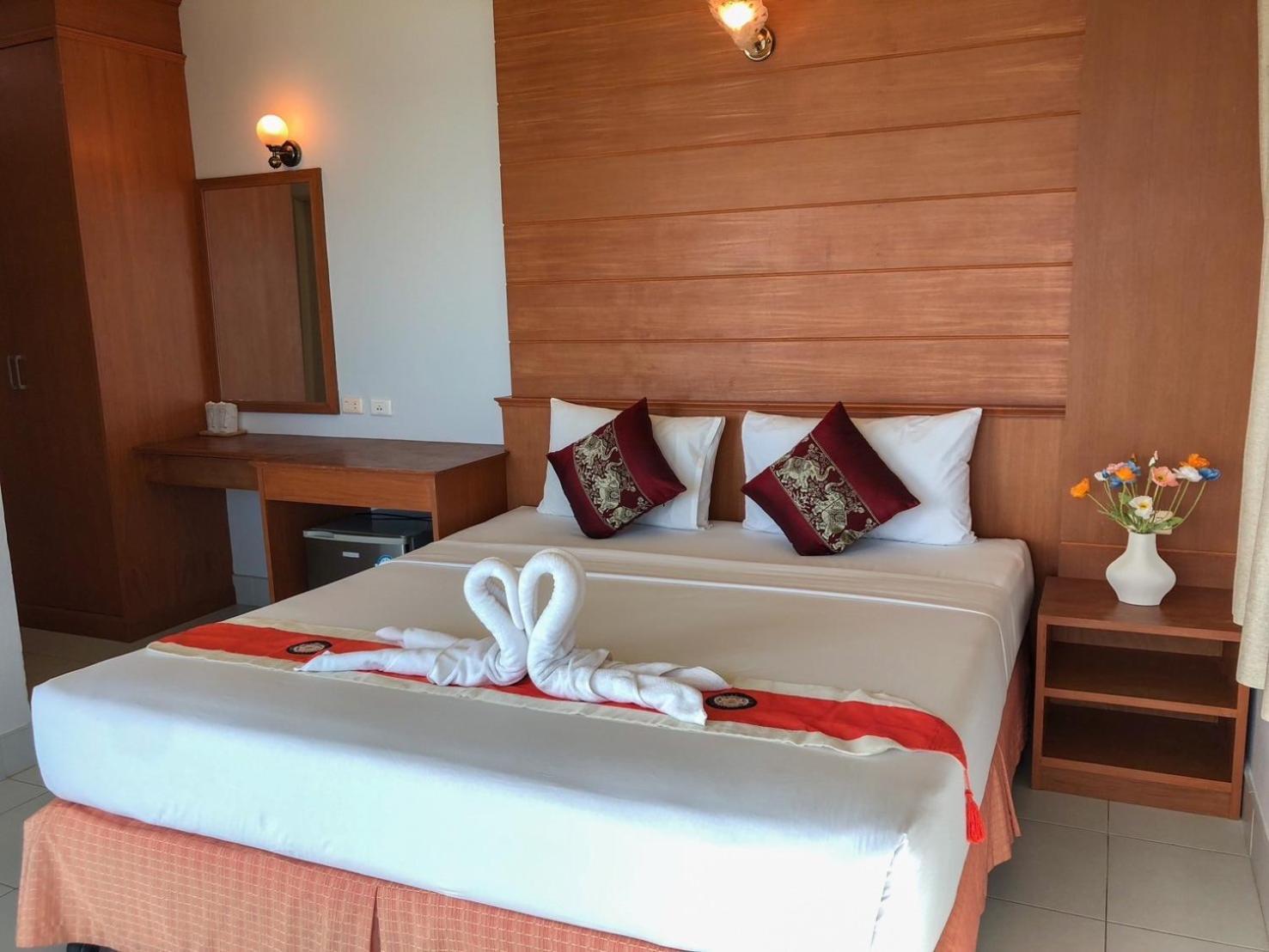 Sunsea Resort Baan Khai Exterior photo